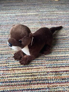 Aurora River Otter plush toy NWT